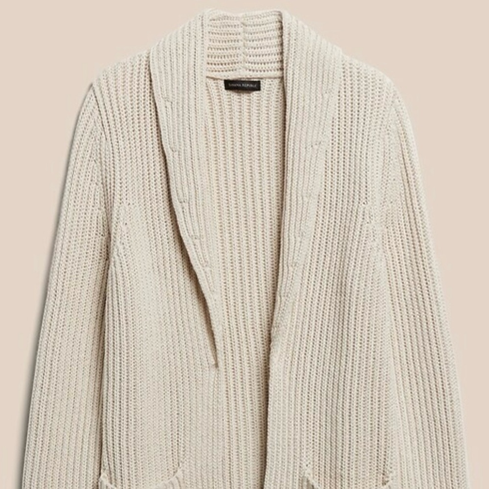 Banana Republic Cream Knit Cardigan Size Medium